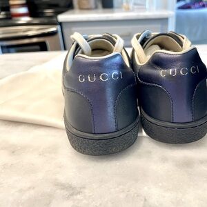 authentic GUCCI boys size 3 navy shoes.